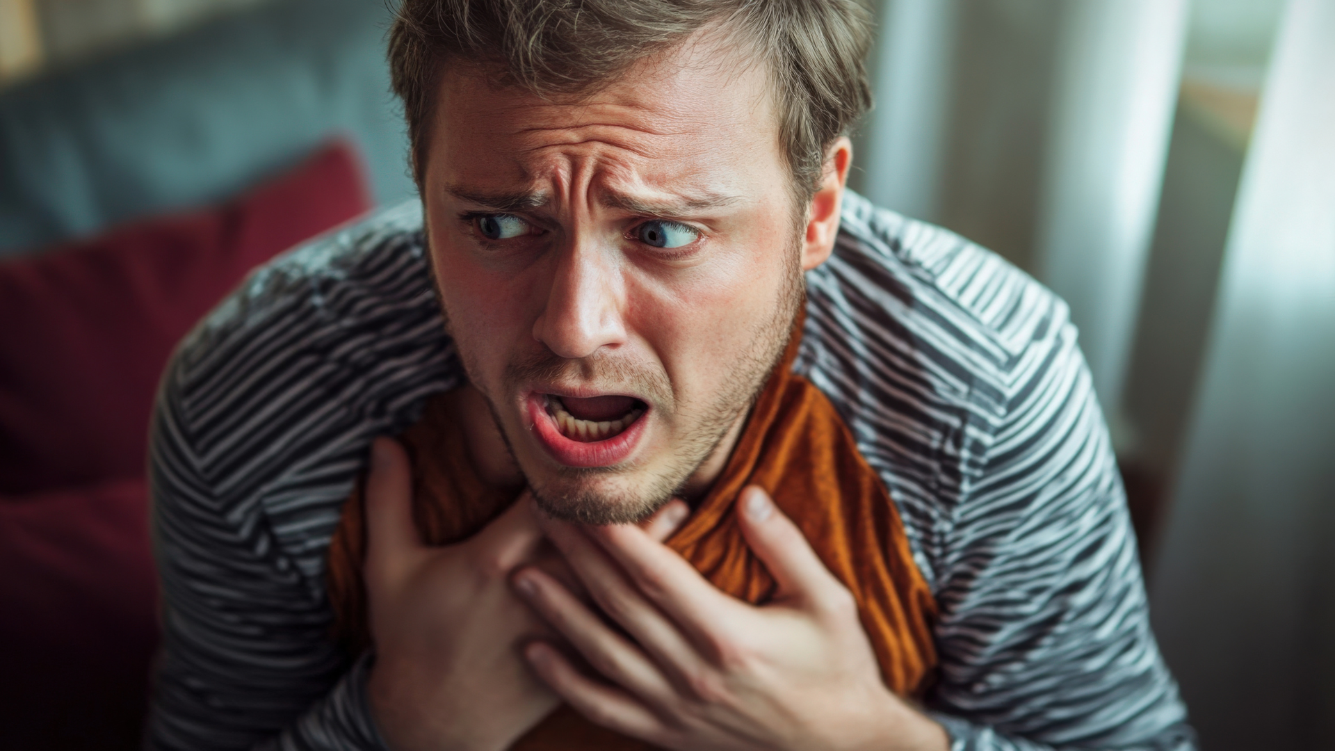 Como agir em casos de emergência por asfixia com técnicas de primeiros socorros?